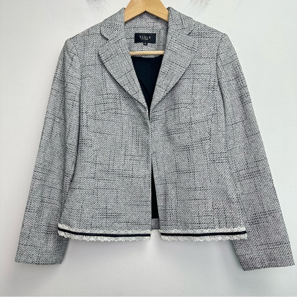 Viola Per Donna Textured Lace Trim Blazer Size 40